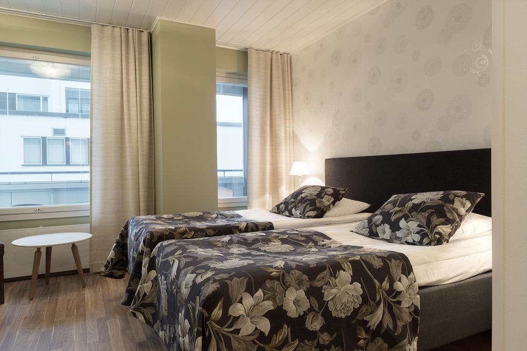 Hotel Milton Jyväskylä Esterno foto