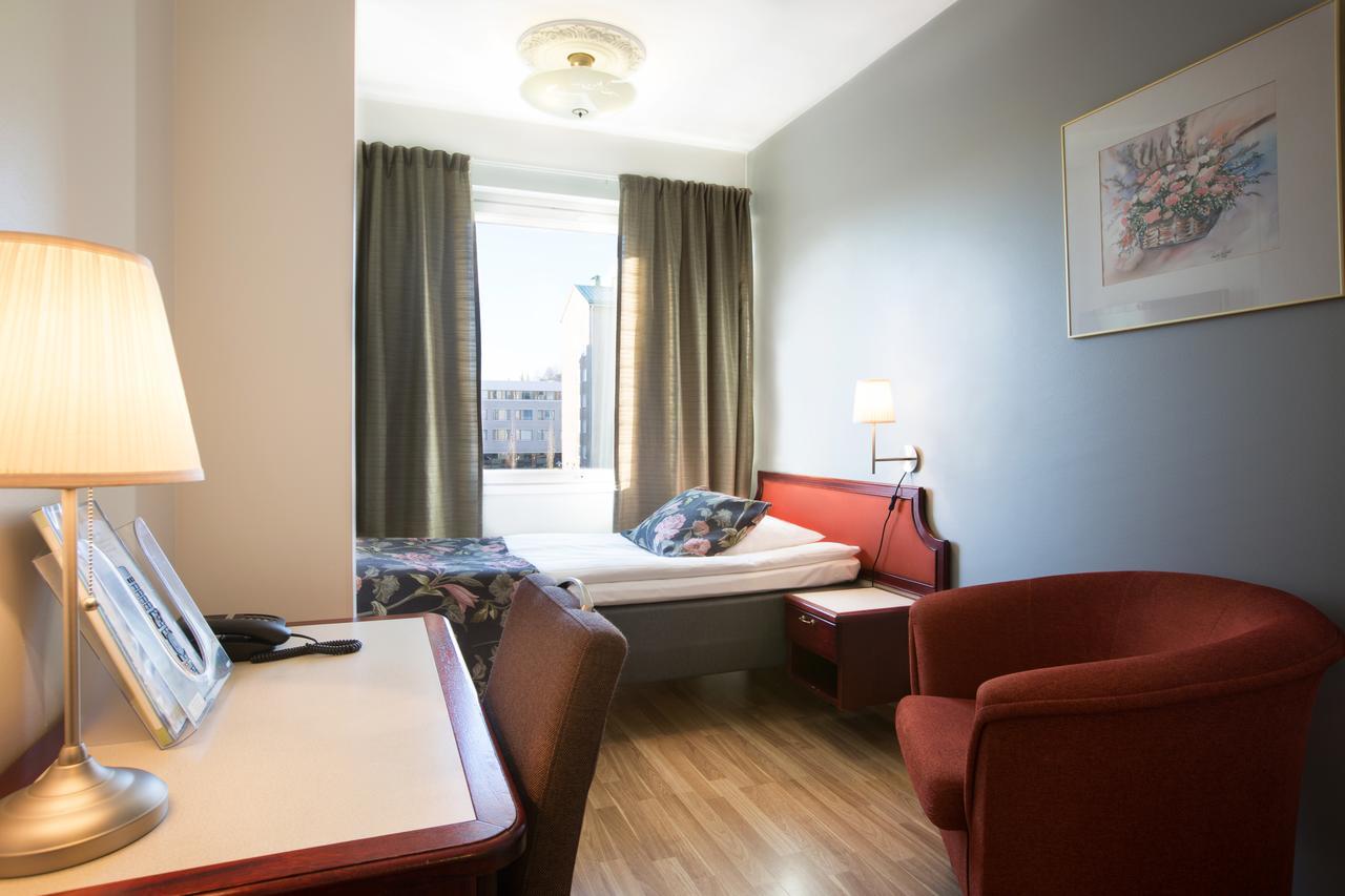 Hotel Milton Jyväskylä Esterno foto